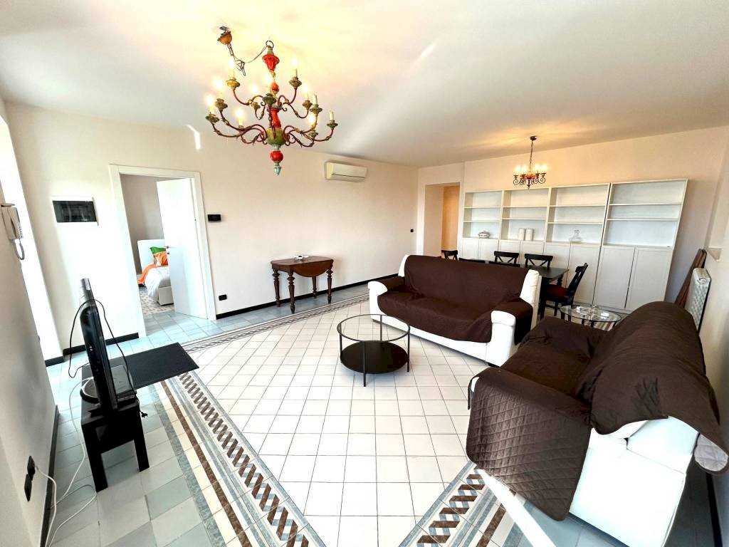 Salone - Appartamento via Saccomanno, Camogli - foto 3