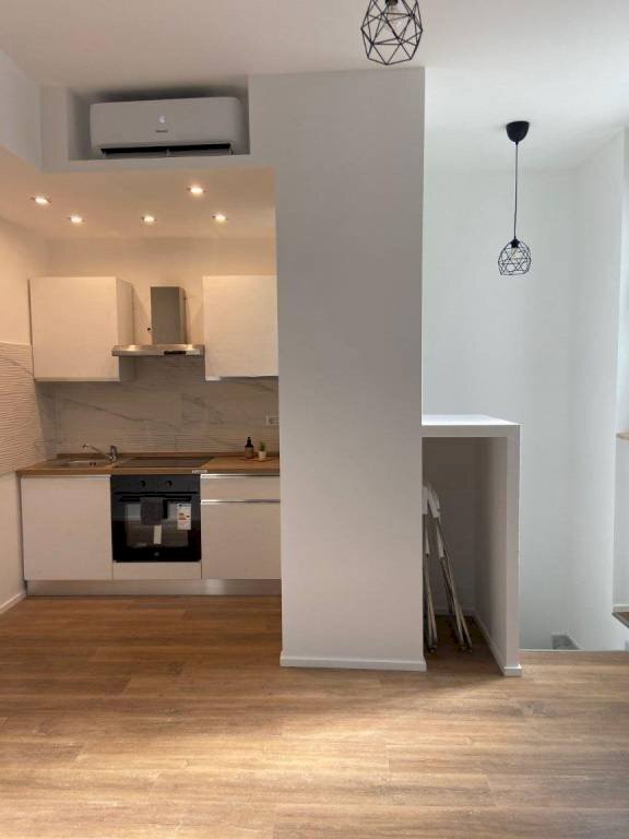 Cucina - Bilocale via Astolfo, 10, Milano (zona Lambrate) - foto 2