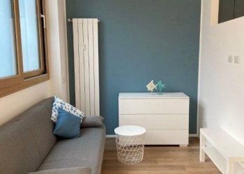 Salone - Bilocale via Astolfo, 10, Milano (zona Lambrate) - foto 4