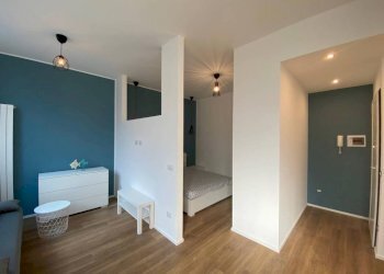 Camera da letto - Bilocale via Astolfo, 10, Milano (zona Lambrate) - foto 6