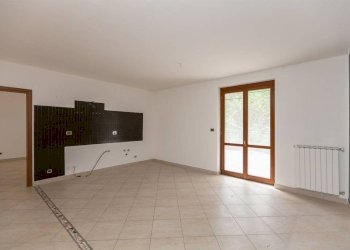 Soggiorno - Bilocale strada Rubattera, 25, Castiglione Torinese - foto 3