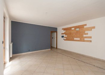 Soggiorno - Bilocale strada Rubattera, 25, Castiglione Torinese - foto 6