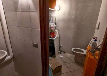 Bagno - Bilocale Genova (zona Sampierdarena) - foto 12
