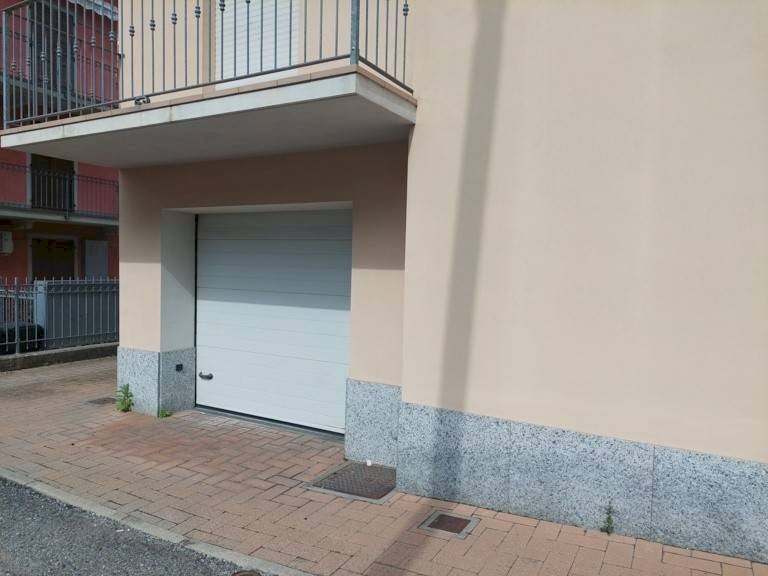 Box auto - Bilocale via Luigi Cadorna, Alba - foto 2