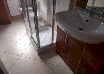 Bagno - Bilocale via Luigi Cadorna, Alba - foto 7