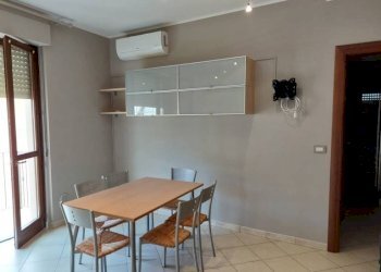 Salone - Bilocale via Luigi Cadorna, Alba - foto 18