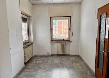 Ufficio - Negozio via Roma, 24, Perosa Argentina - foto 8