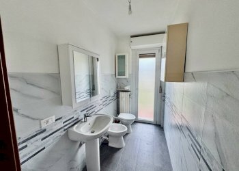 Bagno - Appartamento piazza Ferdinando Avogadro di Collobiano, 6, Vigliano Biellese - foto 21