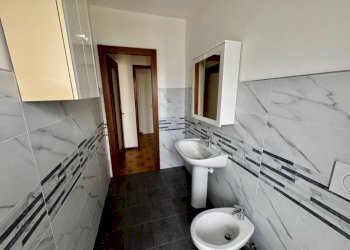 Bagno - Appartamento piazza Ferdinando Avogadro di Collobiano, 6, Vigliano Biellese - foto 22