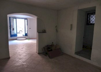 Stanza non arredata - Negozio via Università, Portici - foto 7