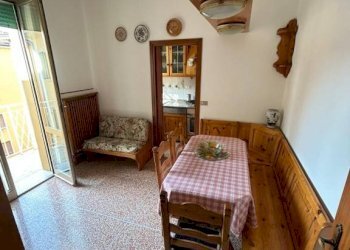 Salone - Appartamento viale della Repubblica, 16, Bologna (zona San Donato) - foto 2