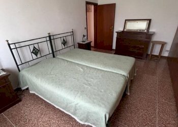 Camera da letto - Appartamento viale della Repubblica, 16, Bologna (zona San Donato) - foto 19