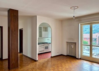 Soggiorno - Bilocale corso Antonio Gramsci, 23, Torre Pellice - foto 9