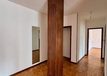 Corridoio - Bilocale corso Antonio Gramsci, 23, Torre Pellice - foto 15