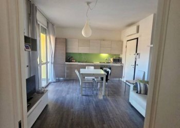 Soggiorno - Bilocale via Giorgio Cencetti, 10, Bologna (zona Massarenti) - foto 7