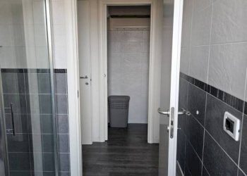 Bagno - Bilocale via Giorgio Cencetti, 10, Bologna (zona Massarenti) - foto 20