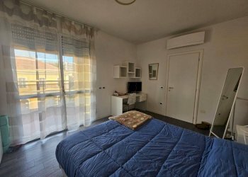 Camera da letto - Bilocale via Giorgio Cencetti, 10, Bologna (zona Massarenti) - foto 26