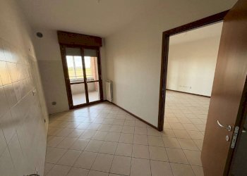 5cd062d8-c17c-4388-820c-5b0bb1395ee2 - Trilocale Trezzano sul Naviglio - foto 5