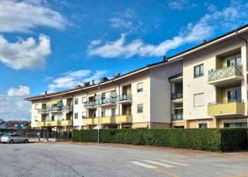 Facciata - Bilocale Borgo San Dalmazzo - foto 1