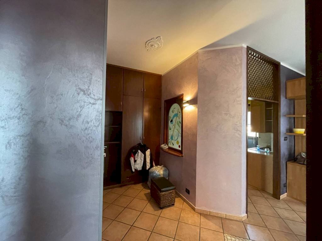 Disimpegno - Three-room apartment via degli Agostiniani, 1, hamlet Madonna dell'Olmo, Cuneo - photo 3