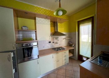 Cucina - Trilocale via degli Agostiniani, 1, frazione Madonna dell'Olmo, Cuneo - foto 4