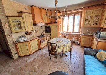 Soggiorno - Trilocale via Vecchia di Cuneo, 11, Borgo San Dalmazzo - foto 11