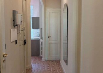 Corridoio - Bilocale via Anton Giulio Barrili, 5, Torino (zona Crocetta) - foto 3