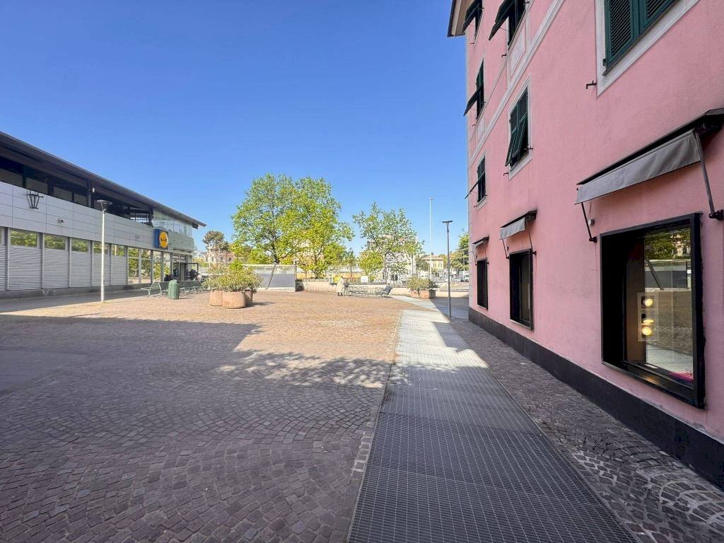 Zona - Negozio via Caprera, 7r, Genova (zona Quarto) - foto 2