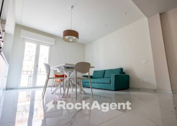 Salone - Trilocale via Gioacchino da Fiore, 59, Catanzaro - foto 8