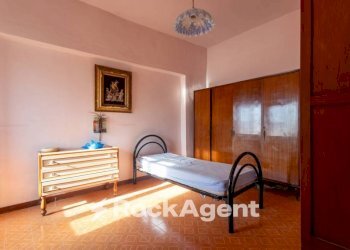 Camera da letto - Quadrilocale corso Giuseppe Mazzini, 269, Catanzaro - foto 15