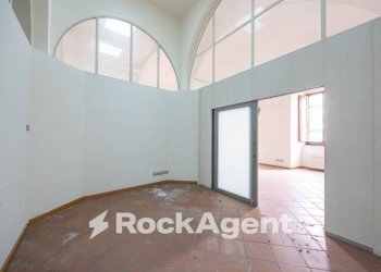 Stanza non arredata - Negozio piazzetta Spirito Santo, Pistoia - foto 6