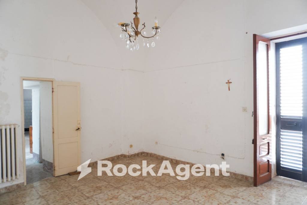 Camera da letto - Casa indipendente via Lelio Vincenti, Carpignano Salentino - foto 1