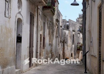 Zona - Casa indipendente via Lelio Vincenti, Carpignano Salentino - foto 23