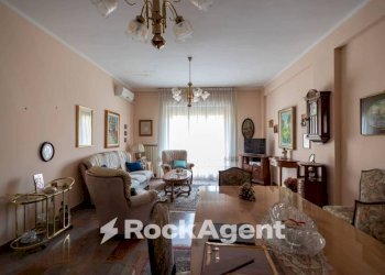 Salone - Appartamento via Vittorio Butera, 14, Catanzaro - foto 6