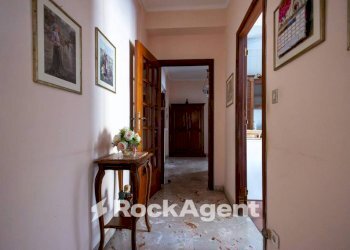 Corridoio - Appartamento via Vittorio Butera, 14, Catanzaro - foto 19