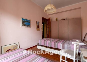 Camera da letto - Appartamento via Vittorio Butera, 14, Catanzaro - foto 27