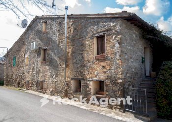 Facciata - Rustico LOC.CACIURRO, 46, Sassocorvaro Auditore - foto 1