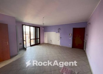 Cucina - Trilocale via Romera Vecchia, 25, Broni - foto 2