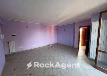 Cucina - Trilocale via Romera Vecchia, 25, Broni - foto 6