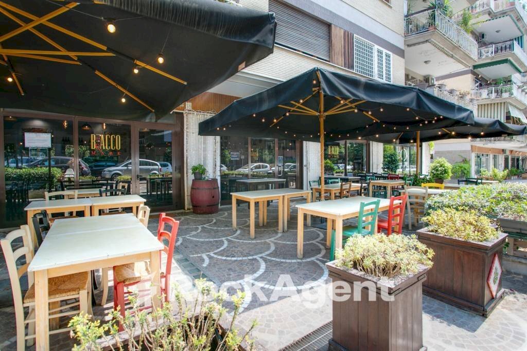 Interno non residenziale - Ristorante via Roberto Bracco, 39, Roma - foto 1