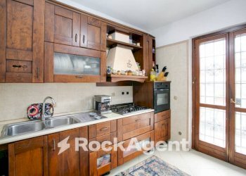 Cucina - Villa a Schiera viale Valle dell'Aniene, Guidonia Montecelio - foto 10