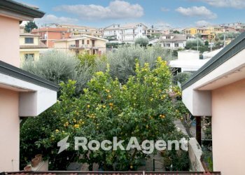 Vista - Villa a Schiera viale Valle dell'Aniene, Guidonia Montecelio - foto 27