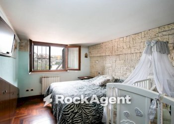 Camera da letto - Terraced Villa viale Valle dell'Aniene, Guidonia Montecelio - photo 22