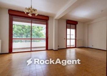 Cucina - Three-room apartment via Magenta, 13A, Catanzaro - photo 9