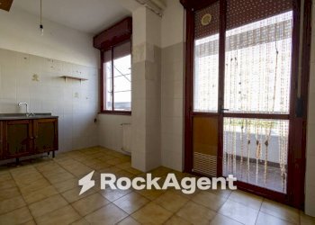 Cucina - Three-room apartment via Magenta, 13A, Catanzaro - photo 13