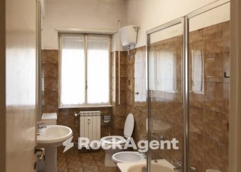 Bagno - Quadrilocale via Gerolamo Cardano, 52, Roma - foto 20