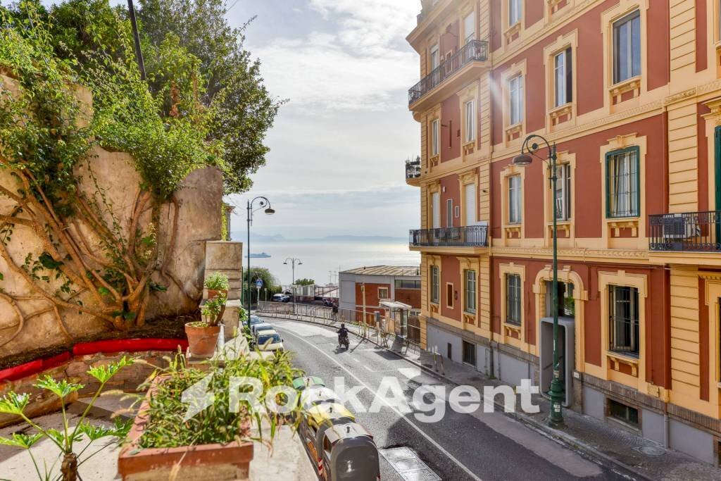 Vista - Quadrilocale via Torquato Tasso, Napoli (zona Vomero) - foto 2