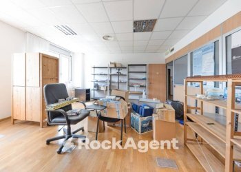 Interno non residenziale - Ufficio via Francesco Rolla, 13, Genova (zona Sampierdarena) - foto 7