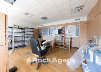 Interno non residenziale - Ufficio via Francesco Rolla, 13, Genova (zona Sampierdarena) - foto 10