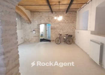 Stanza non arredata - Negozio via Camponocecchio 15, Genga - foto 6